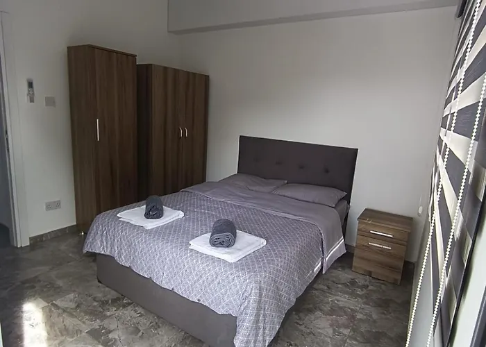 アパート Cem's 2 Bedroom Famagusta Centre *