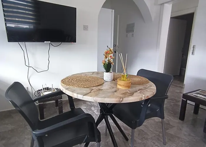 Cem's 2 Bedroom Famagusta Centre